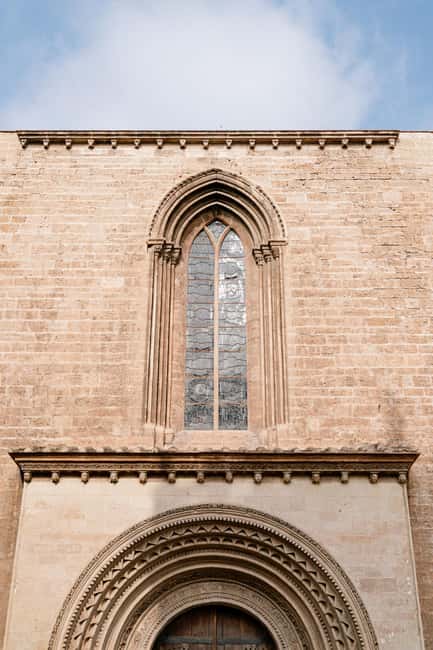 Valencia Tour "Between Vice and Virtue" - Key things that make this tour worth your time