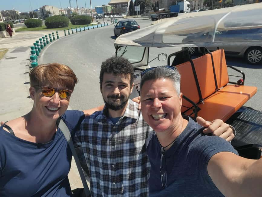 Valencia: Tuk Tuk Modern Tour - Getting Picked Up Downtown (and Why It Matters)
