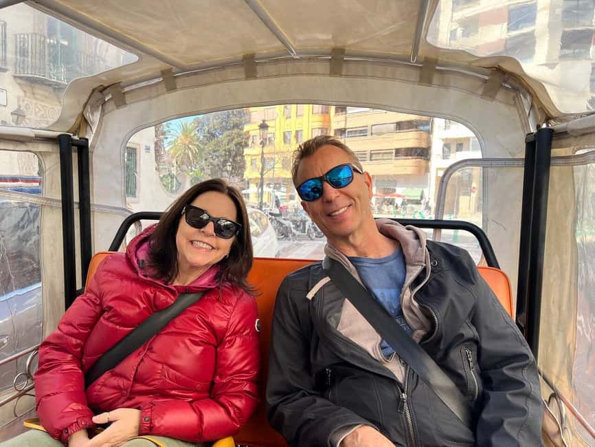 Valencia: Tuk Tuk Modern Tour - Guides Make It Work: Local Stories and Practical Picks