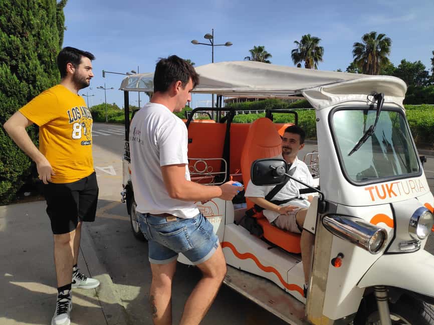 Valencia: Tuk Tuk Modern Tour - Price and Value: When $39.74 Per Person Feels Right