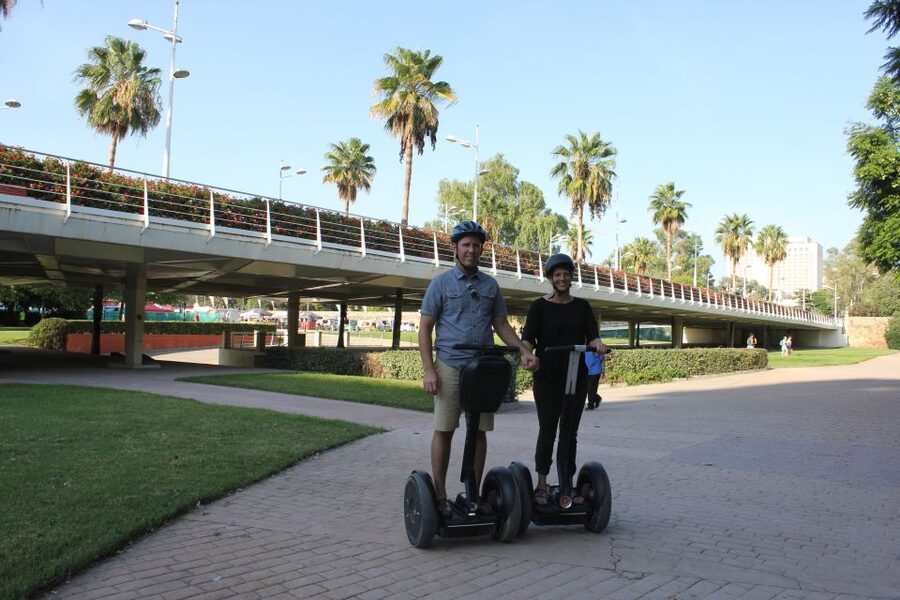 Valencia: Turia Park Segway Tour - Royal Gardens: roses, sculptures, and parrots