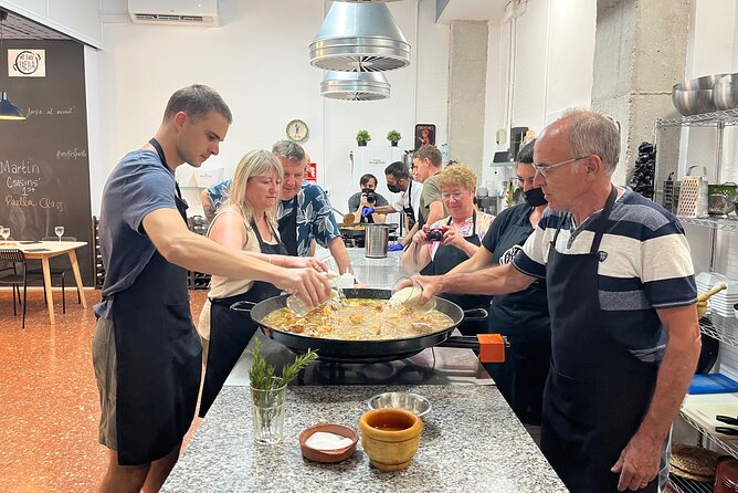 Valencian paella cooking class, tapas and visit to Ruzafa market. - Sangria workshop: learning the drink without overcomplicating it