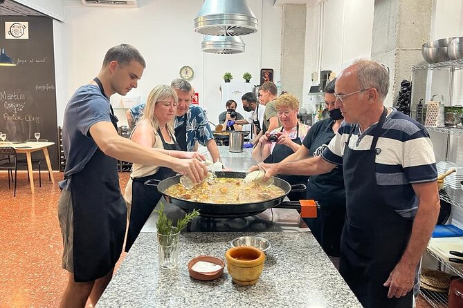 Valencian Paella Cooking Class, Tapas & Sangria - Evening - The Ruzafa market ingredient angle (and why it matters)