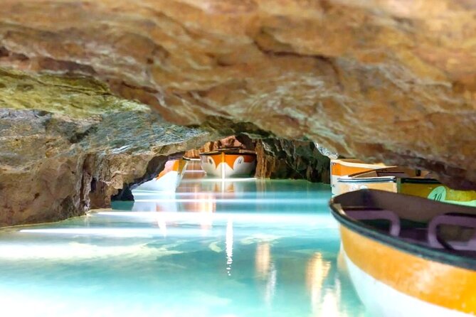 Visit to the Sant Josep Caves - Entering Sant Josep Caves: 40 minutes underground at 20°C