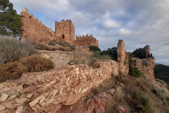 Watch the Sunset from the castle of Serra - Reaching Serra Castle: The Sunset Stop, Coffee, and Picnic Timing