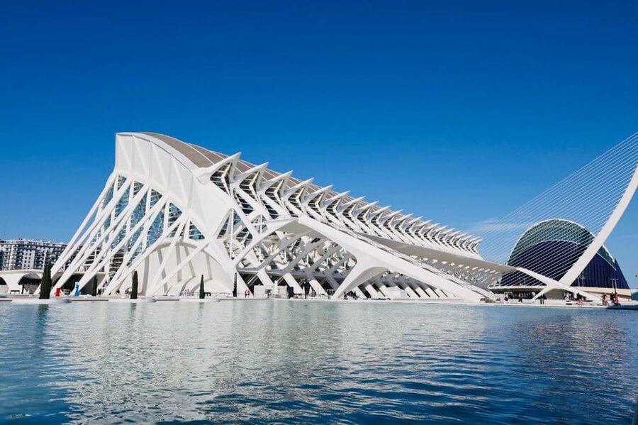 Zoom Through Valencia: Top 25 Hotspots on E-Scooters - City of Arts and Sciences, Hemisfèric, and Oceanogràfic: futuristic Valencia in full view